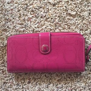 Brand new, never been used coach wallet